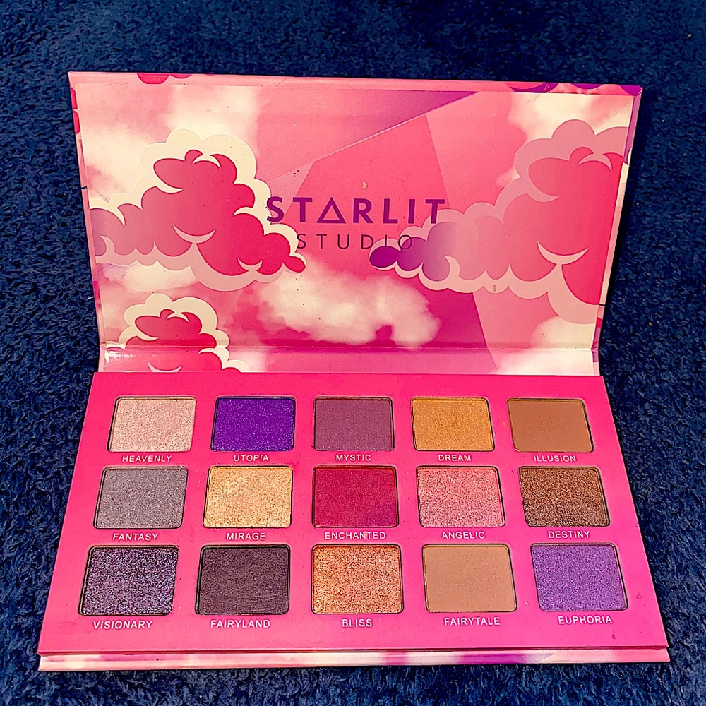 eyeshadow pallet 15 shades from starlit studio !